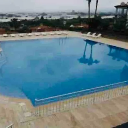 Indoor Swimming Pool Vacation Villa *